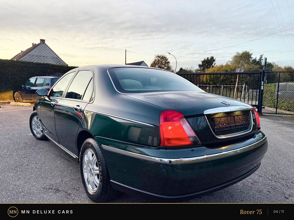 MN-DeluxeCars-Rover75-04-achter-schuin-links